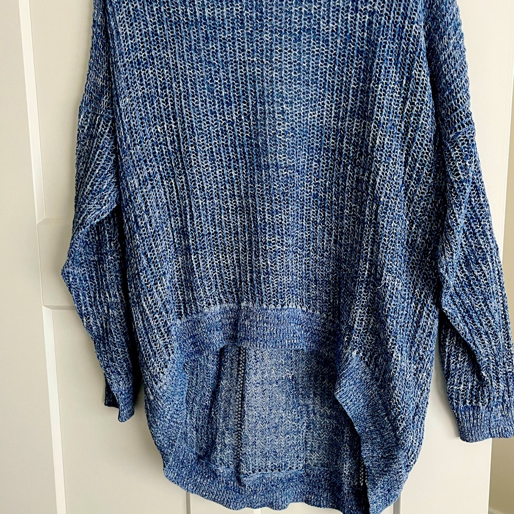 H&M CROCHET TOP